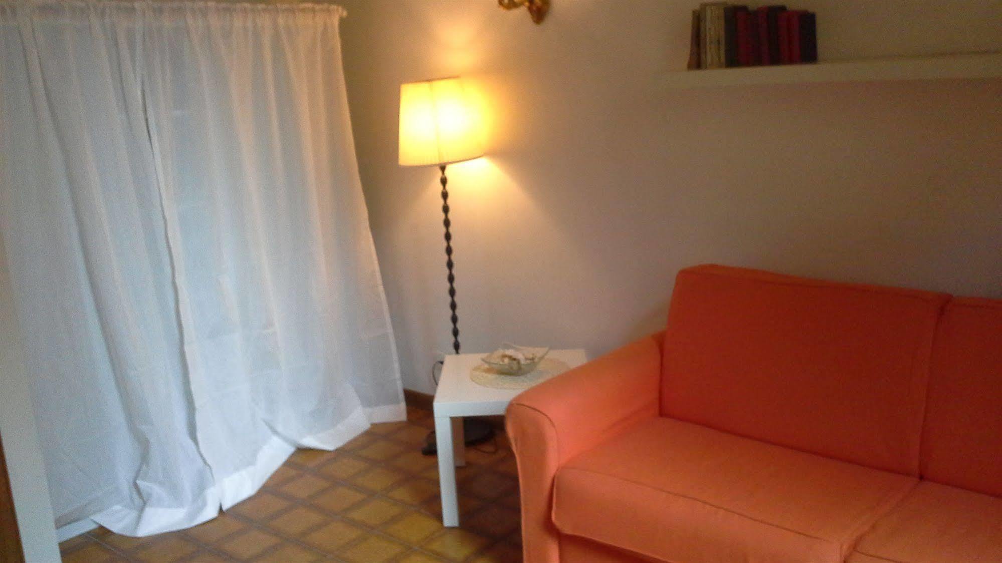 Liv'In Roma Campo Dei Fiori Apartment Bagian luar foto